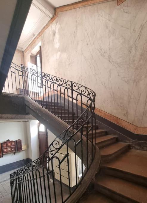 Le Palais 10, Superbe Appartement D'Exception Authentique Centre Historique Sète Dış mekan fotoğraf